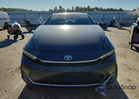 2026 Toyota Crown Platinum из США, поврежденный, VIN JTDAFAAF3T3013811